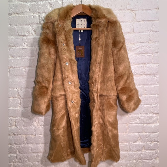NWT Trademark Faux Fur Coat, Size S - Picture 2 of 12